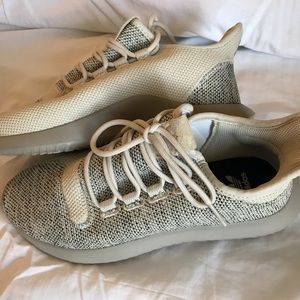 Adidas tubular shadow